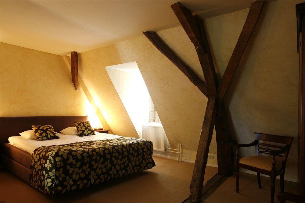 Romantik Hotel Kasteel Daelenbroeck Херкенбош Экстерьер фото