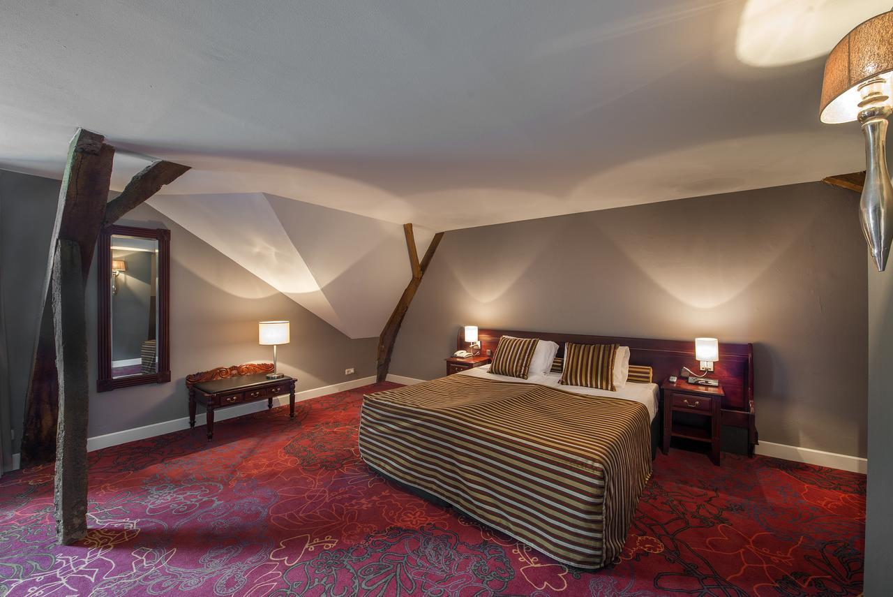 Romantik Hotel Kasteel Daelenbroeck Херкенбош Экстерьер фото
